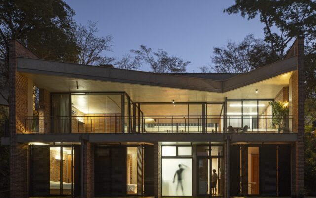 ac house